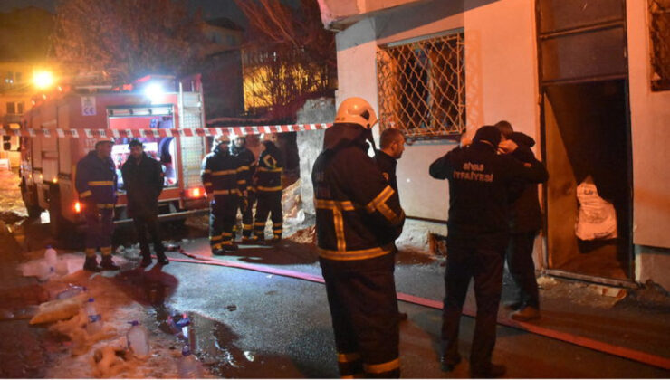 Sivas’ta müstakil evde yangın çıktı; 26 kedi öldü!