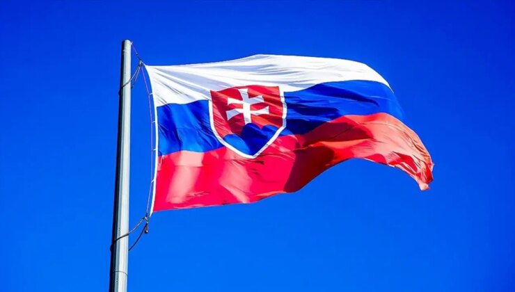 Slovakya, Ukrayna’ya elektrik tedarikini durdurdu