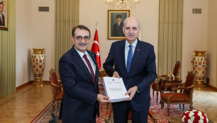 Yapay Zeka Araştırma Komisyonu raporu, TBMM Başkanı Numan Kurtulmuş’ta