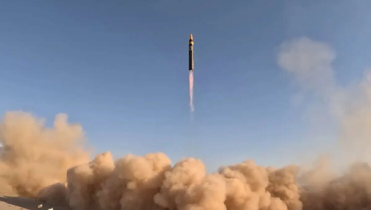 İran: Irak’ın kuzeyindeki ayrılıkçı grupların mevzilerini füzelerle vurduk