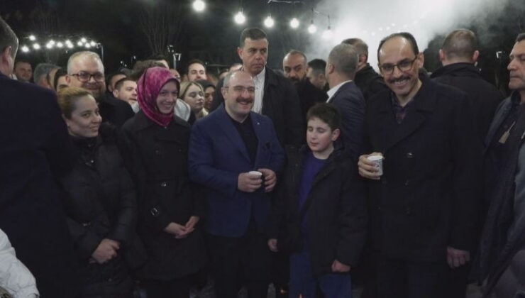 MİT Başkanı Kalın ile TBMM Sanayi Komisyonu Başkanı Varank, vatandaşlarla bir araya geldi