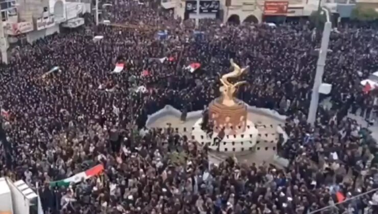 Okul saldırısında ölen 168 kız çocuğunun cenaze töreninde mahşeri kalabalık