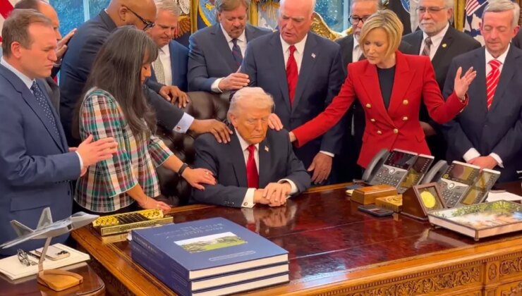 Oval Ofis’te olay görüntü! İzleyen herkes aynı yorumu yapıyor