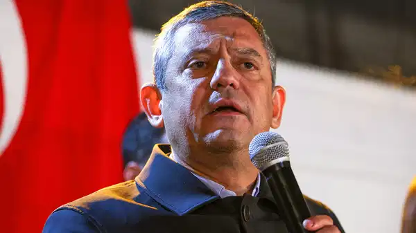 Özgür Özel ‘saat’ verdi, bu akşamı işaret etti!