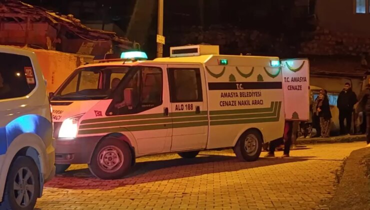 Yalnız yaşadığı evinde ölü bulundu