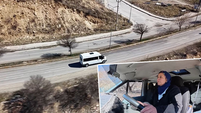 Yıllardır köydeki çocukları getirip götürüyor! Vali tarafından plaket verildi: ‘Bir şey olduğunda beni çağırıyorlar’